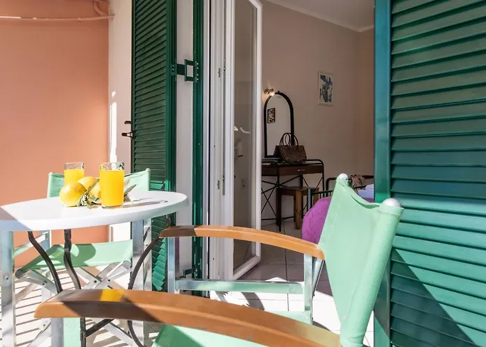 Apostolos 3 Πόντι