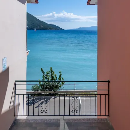 Apostolos 3 Apartment *