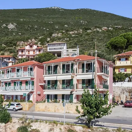 Apostolos 3 Apartment *